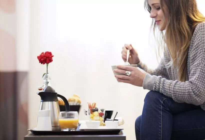 Fotos del hotel Ibis Semarang Simpang Lima:  14