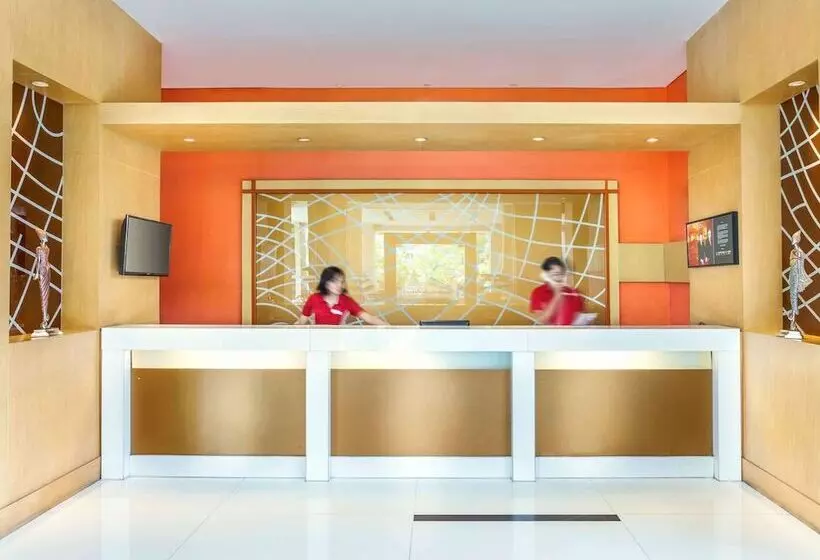 Fotos del hotel Ibis Semarang Simpang Lima:  4
