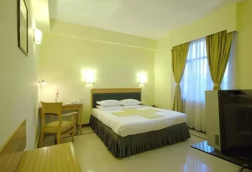 Fotos del hotel The Senator:  8