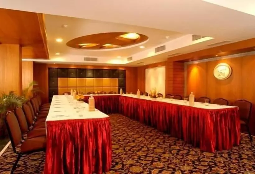 Fotos del hotel The Senator:  5