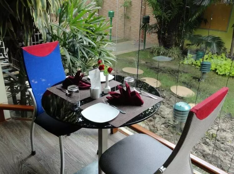 Fotos del hotel The Senator:  7