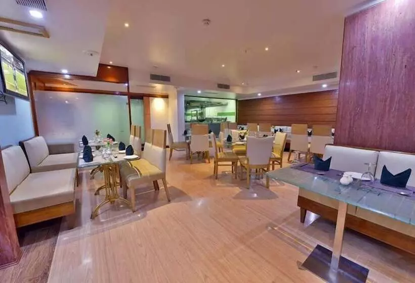 Fotos del hotel The Senator:  10