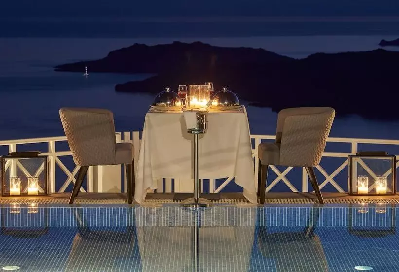 Fotos del hotel Petit Palace Suites:  17