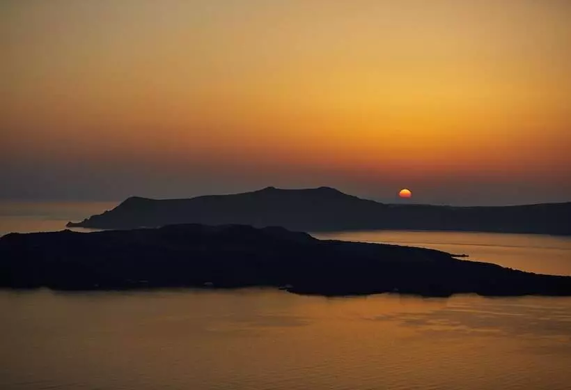 Fotos del hotel Petit Palace Suites:  6