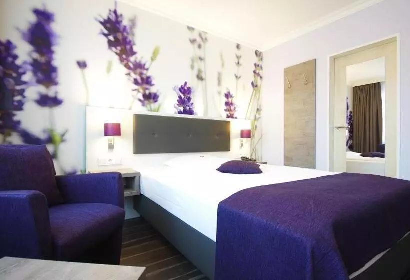 Fotos del hotel Garten Ponick:  18