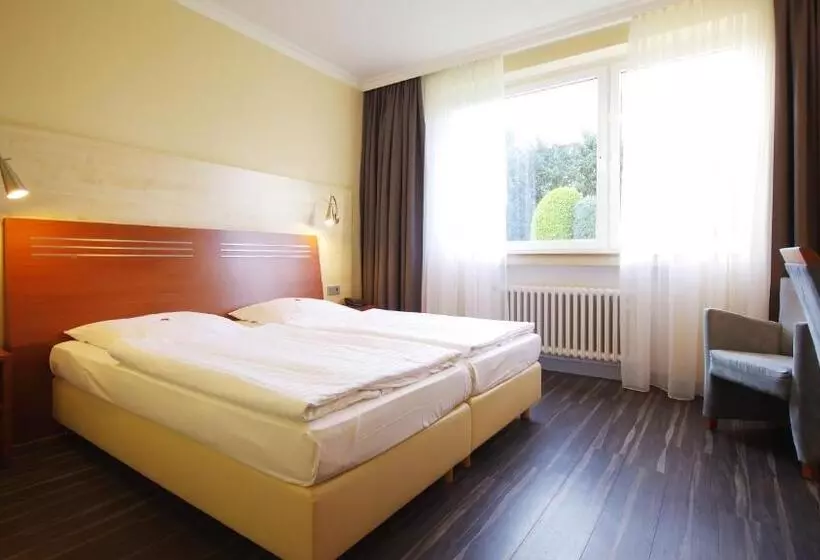 Fotos del hotel Garten Ponick:  15