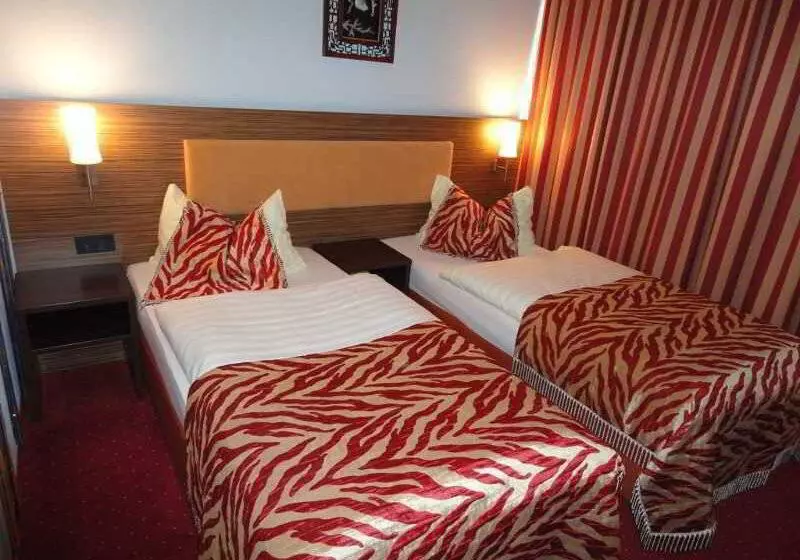 Fotos del hotel Grand  Dream Main City Center:  2