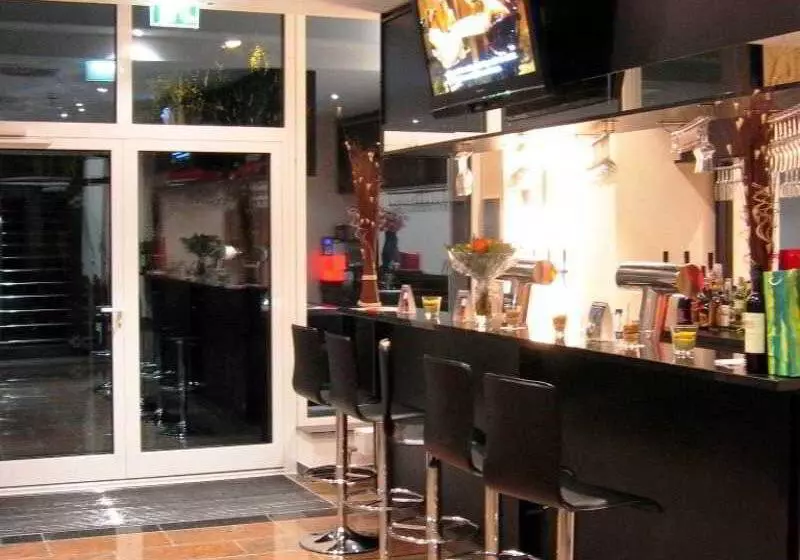 Fotos del hotel Grand  Dream Main City Center:  11