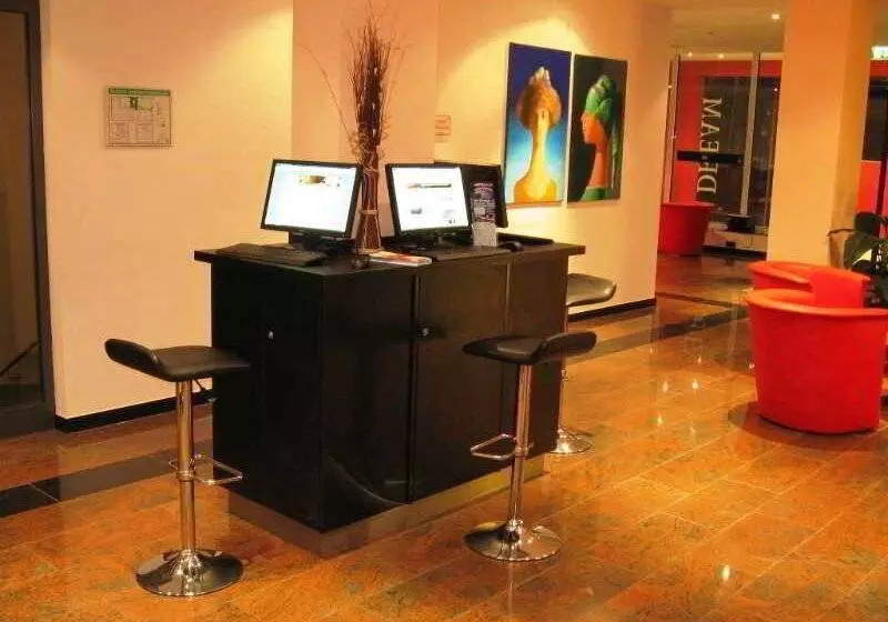 Fotos del hotel Grand  Dream Main City Center:  15