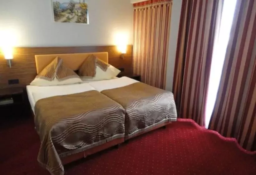 Fotos del hotel Grand  Dream Main City Center:  17