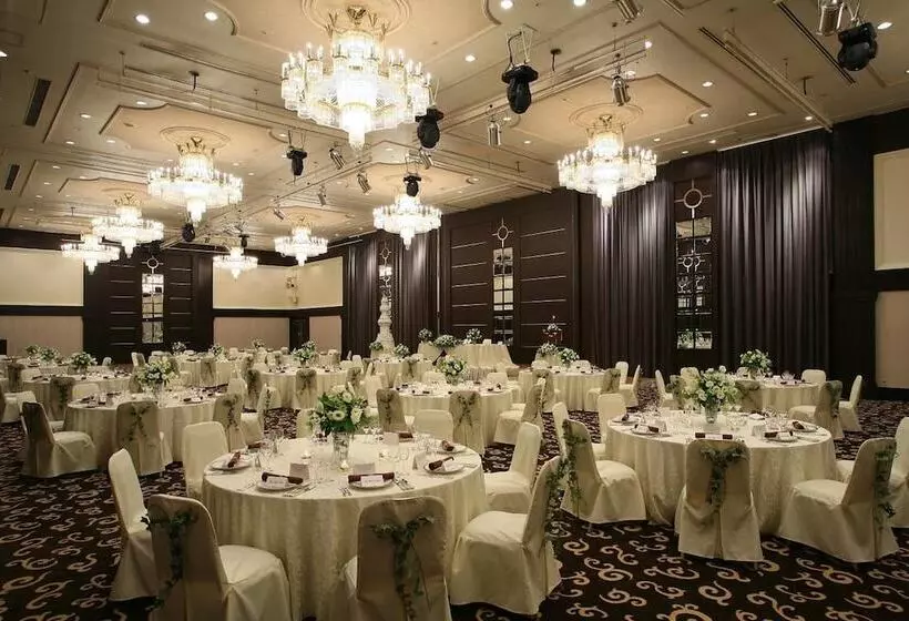 Fotos del hotel Green Tower Makuhari:  6