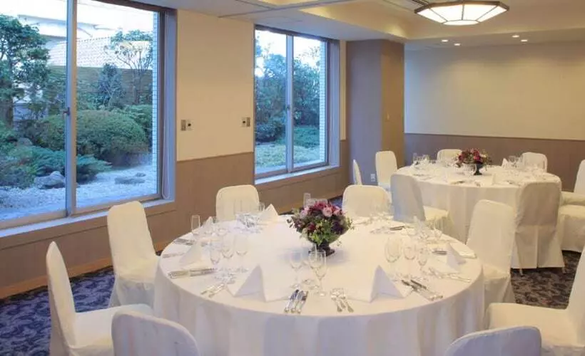 Fotos del hotel Green Tower Makuhari:  8