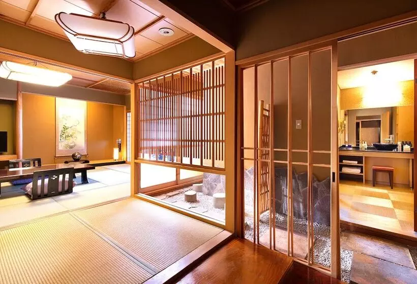 Fotos del hotel Yamanaka Onsen Kissho Yamanaka:  25