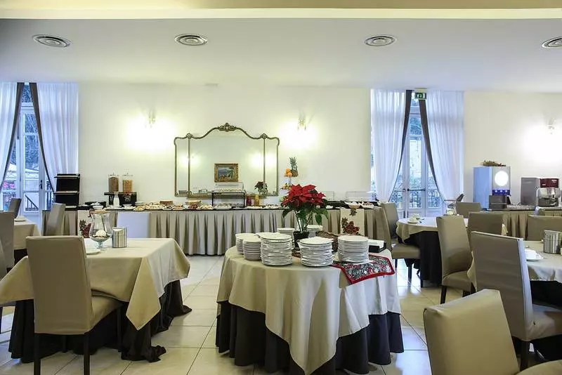 Fotos del hotel Grand Hotel Capodimonte:  2