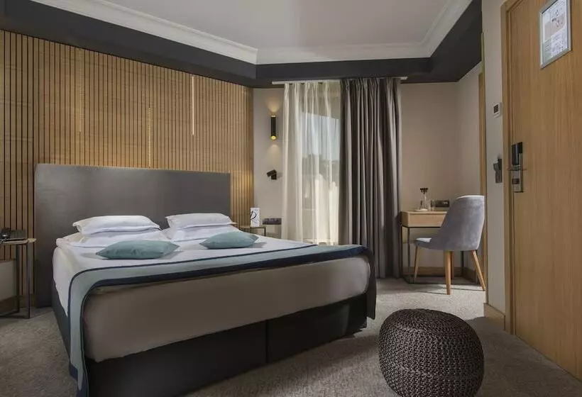 Fotos del hotel Rosslyn Thracia:  16