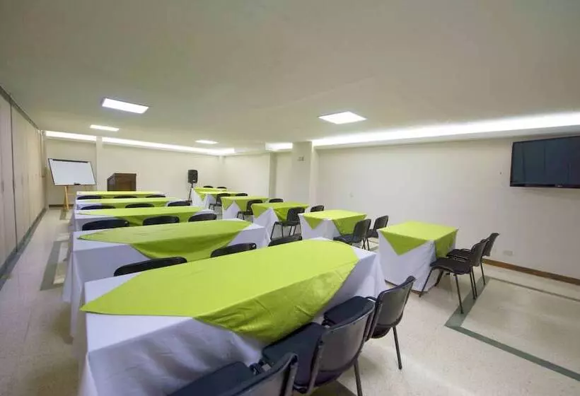 Fotos del hotel San Pedro Del Fuerte:  6