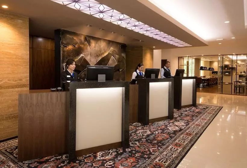 Fotos del hotel Radisson Blu  Yerevan:  2