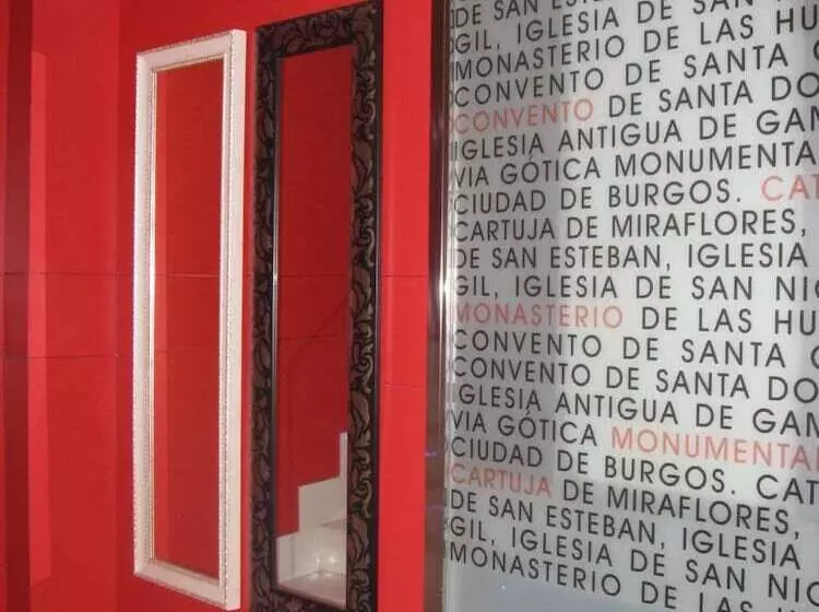 Fotos del hotel Vía Gótica:  8