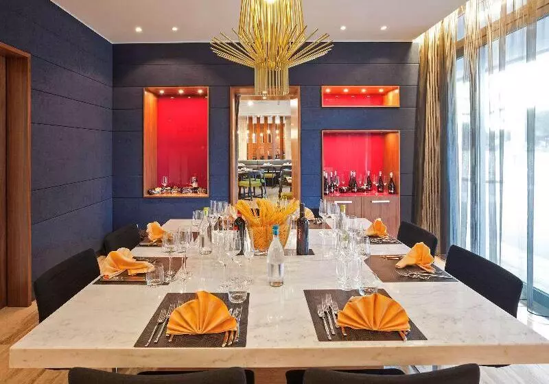 Fotos del hotel Novotel Roma Eur:  11