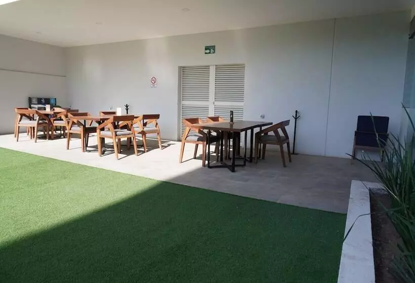 Fotos del hotel Turotel Queretaro:  9