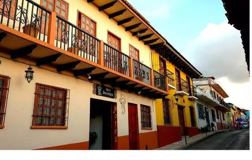 Fotos del hotel Don Quijote:  3