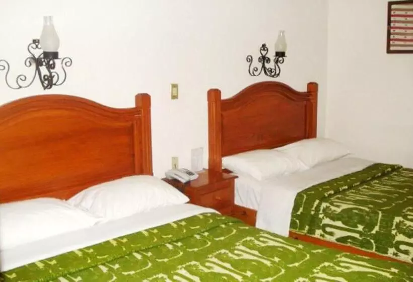 Fotos del hotel Don Quijote:  4