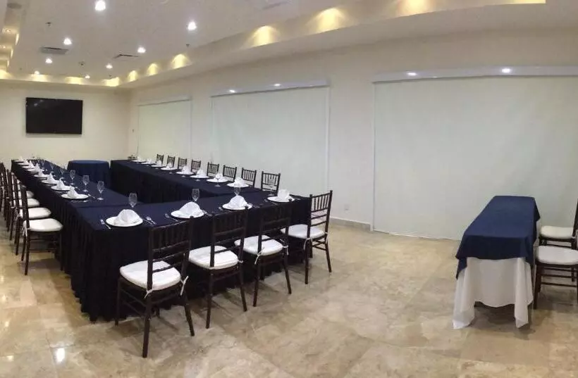 Fotos del hotel Holiday Inn Campeche, An Ihg:  23