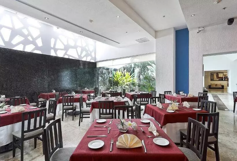 Fotos del hotel Holiday Inn Campeche, An Ihg:  13