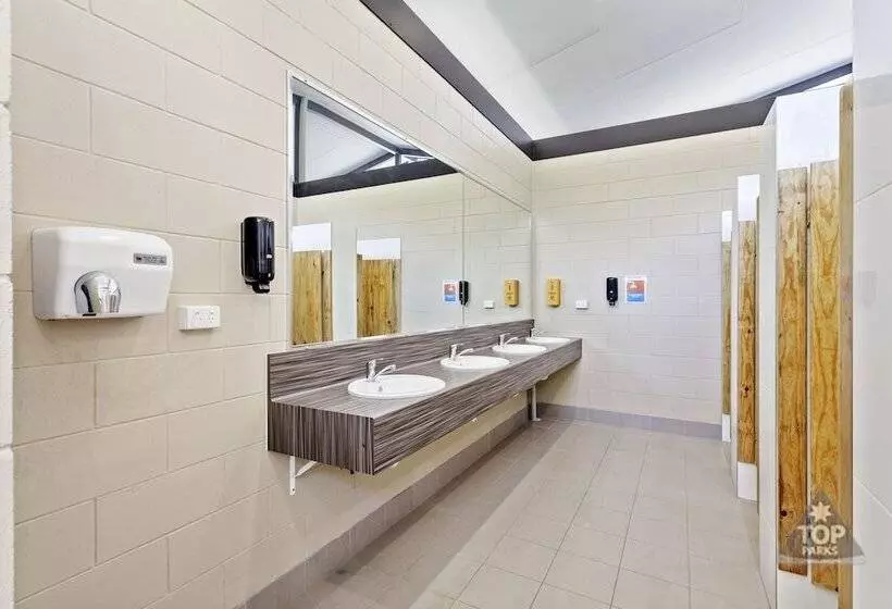 Fotos del hotel Island Gateway Holiday Park:  19