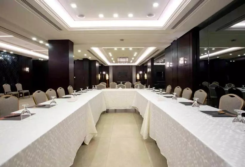 Fotos del hotel Retaj:  25