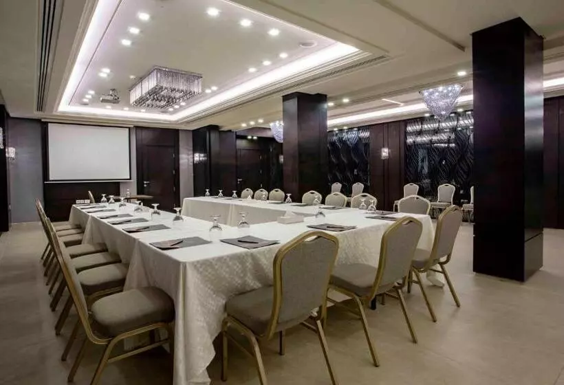 Fotos del hotel Retaj:  23