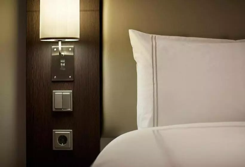 Fotos del hotel Premier Inn Munchen City Zentrum:  6
