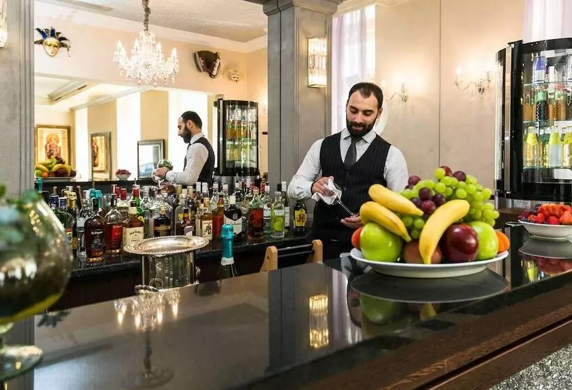 Fotos del hotel Myo Hotel Caruso:  4