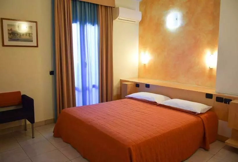 Fotos del hotel Hotel Losanna:  11