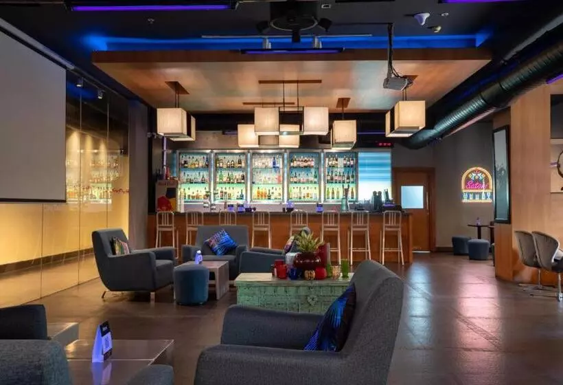 Fotos del hotel Aloft Chennai Omr It Expressway:  14