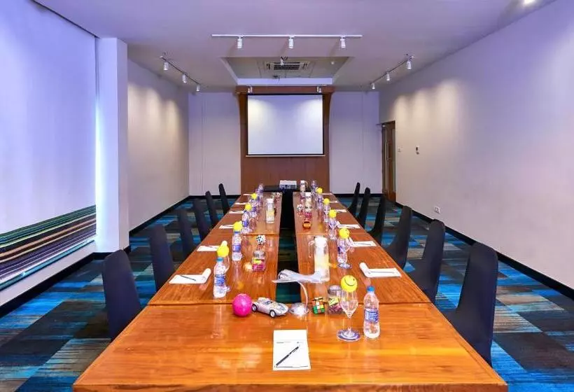 Fotos del hotel Aloft Chennai Omr It Expressway:  9