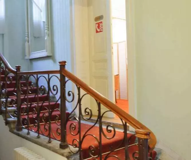 Fotos del hotel Heluan:  7