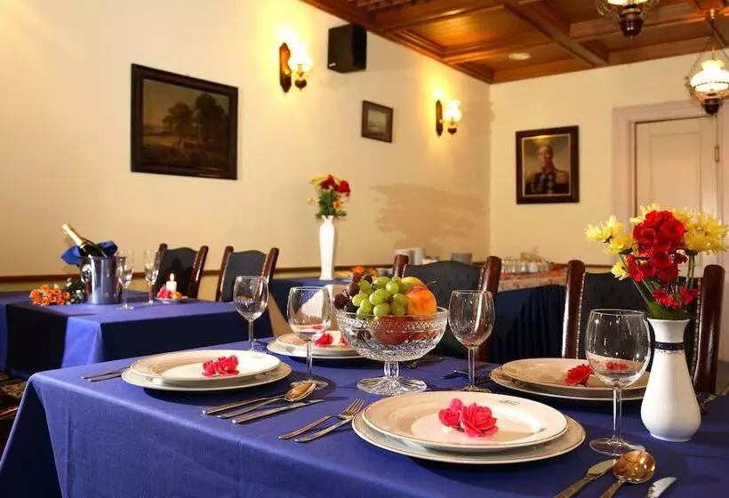 Fotos del hotel Heluan:  8