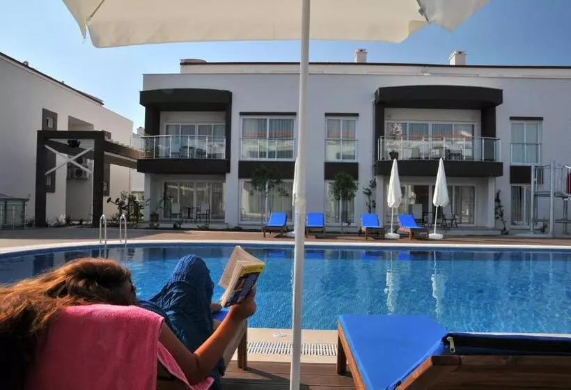 Fotos del hotel Odyssey Residence Apartments:  19