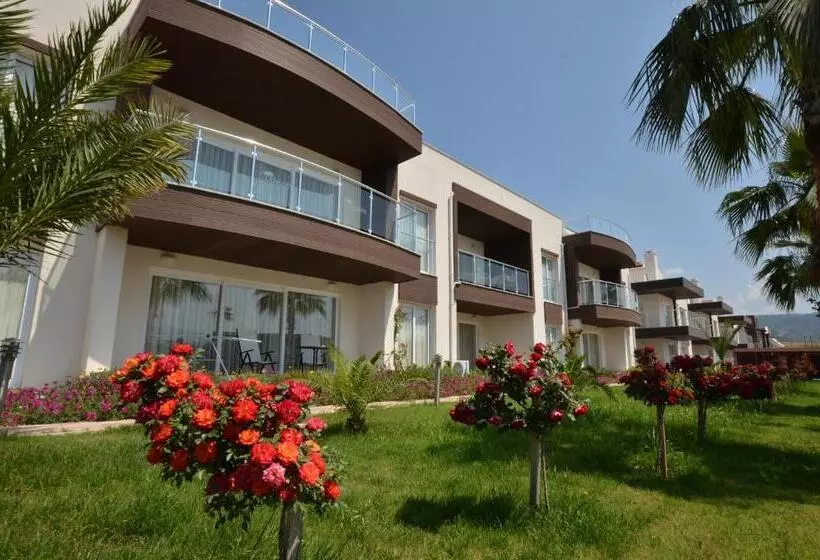 Fotos del hotel Odyssey Residence Apartments:  17