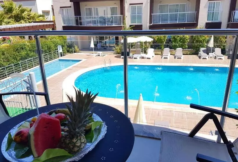 Fotos del hotel Odyssey Residence Apartments:  3