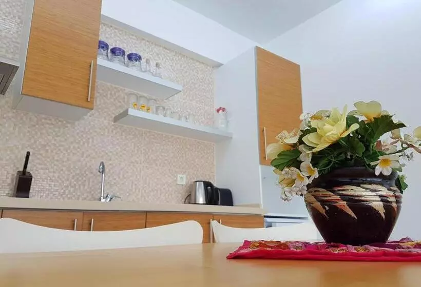 Fotos del hotel Odyssey Residence Apartments:  9