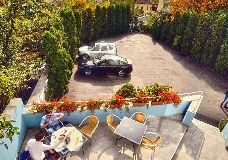 Fotos del hotel President:  4