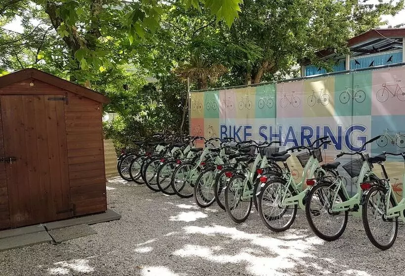 Fotos del hotel Promenade Universale:  11