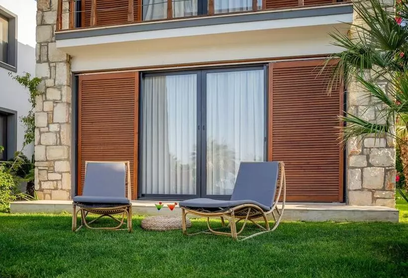 Fotos del hotel Moyo Luxury Boutique Hotel & Beach:  15