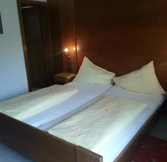 Fotos del hotel Garni Dietrich:  8