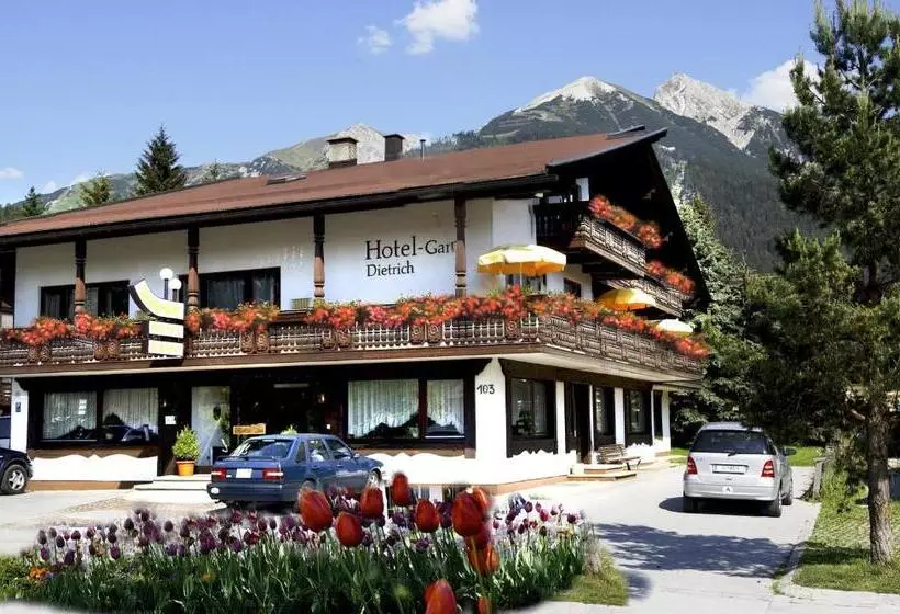 Garni Dietrich