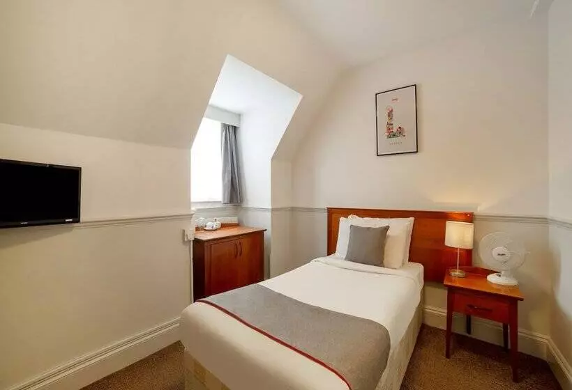Fotos del hotel OYO London Luton:  7