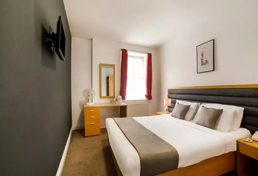 Fotos del hotel OYO London Luton:  12