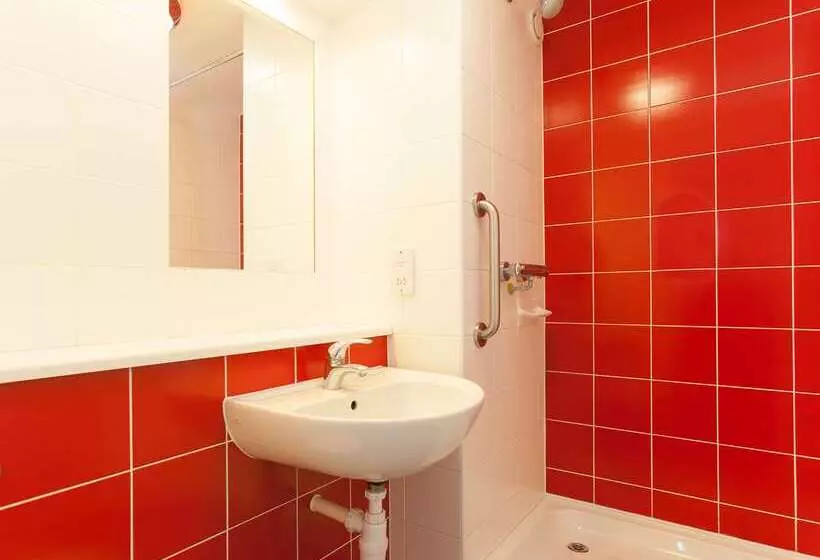 Fotos del hotel Travelodge Edinburgh Haymarket:  4